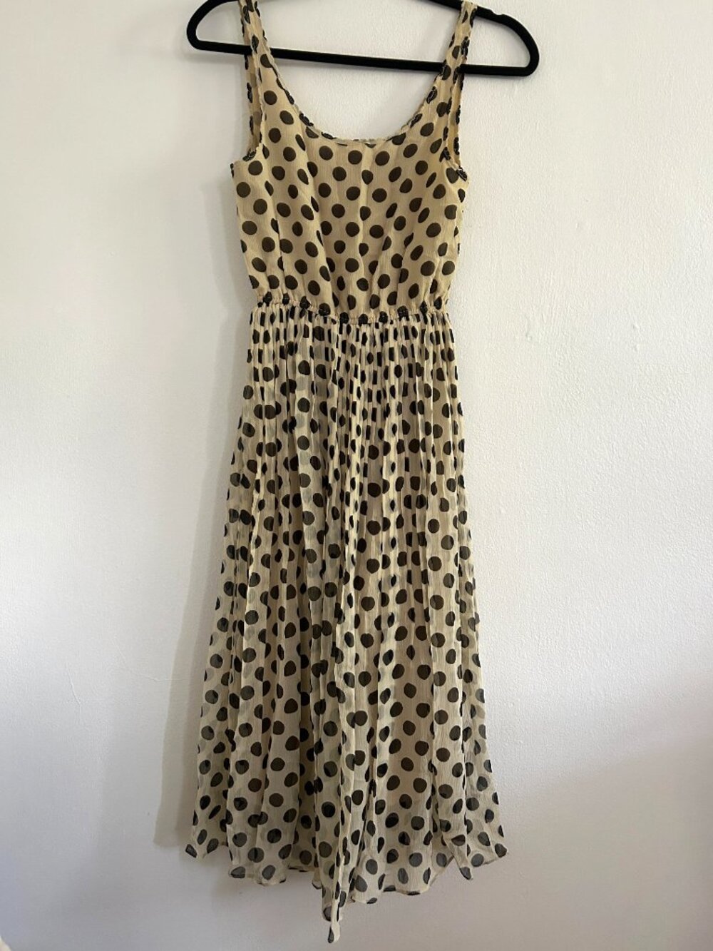 Polka Dot Pleated Dress